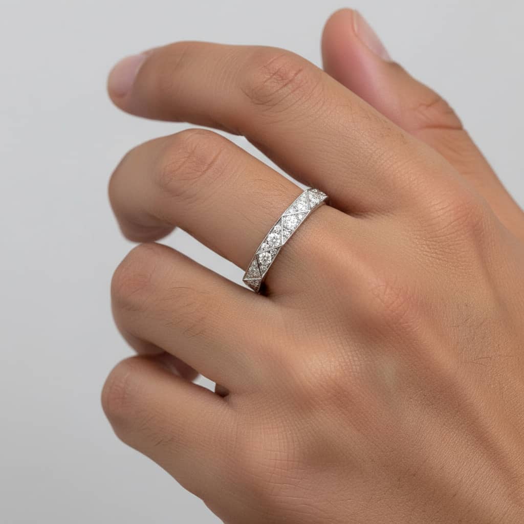 Laurence Litaraa Signature Diamond Band - Image 2