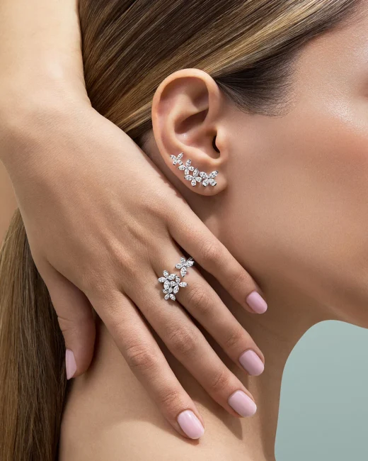 Earrings_PLP_In_Grid_1